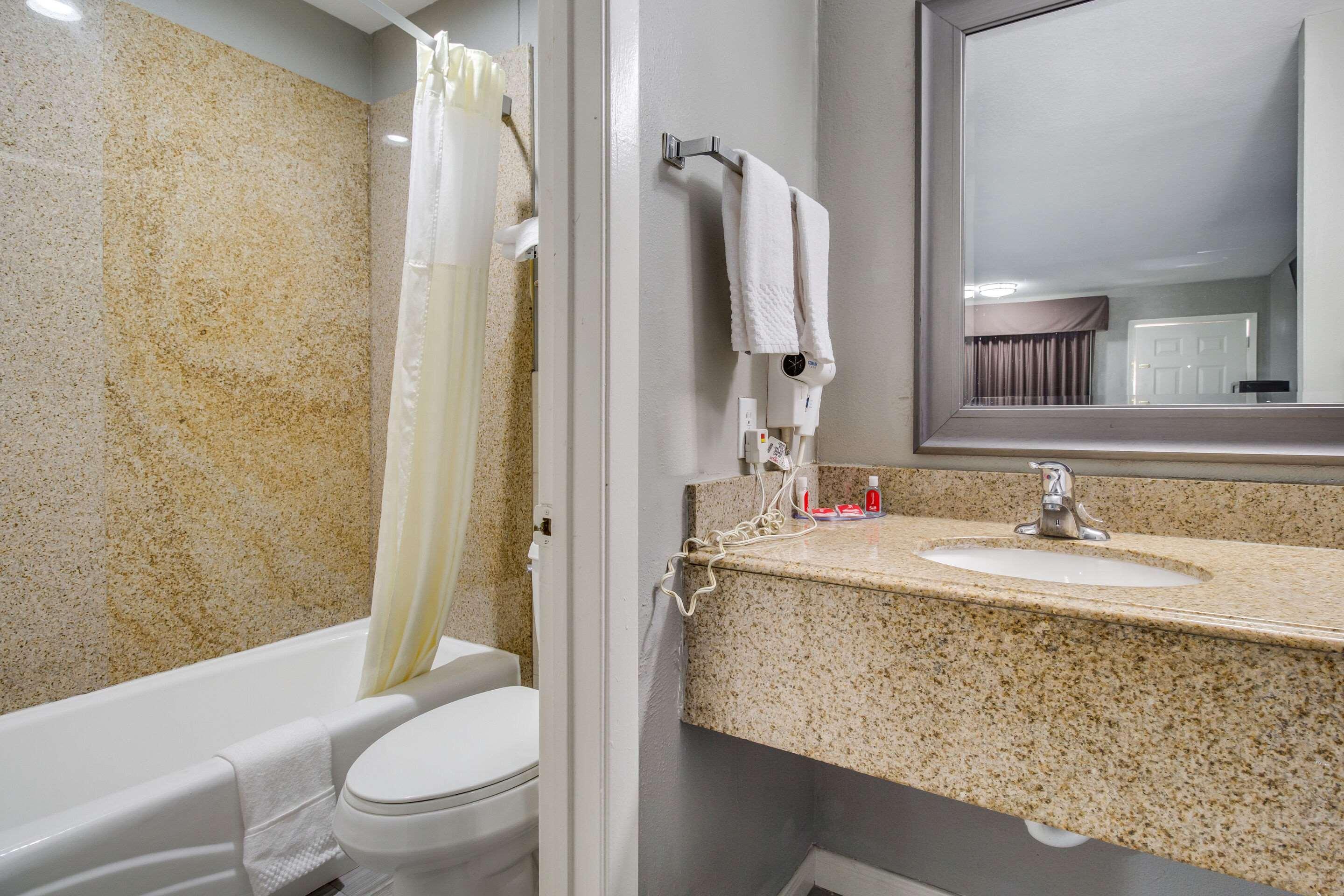 Econo Lodge Houston Brookhollow Dış mekan fotoğraf