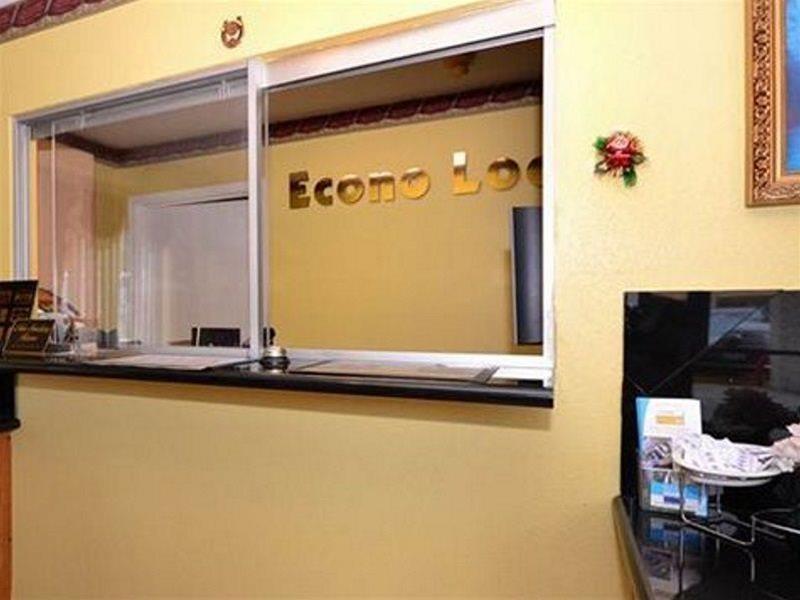 Econo Lodge Houston Brookhollow İç mekan fotoğraf